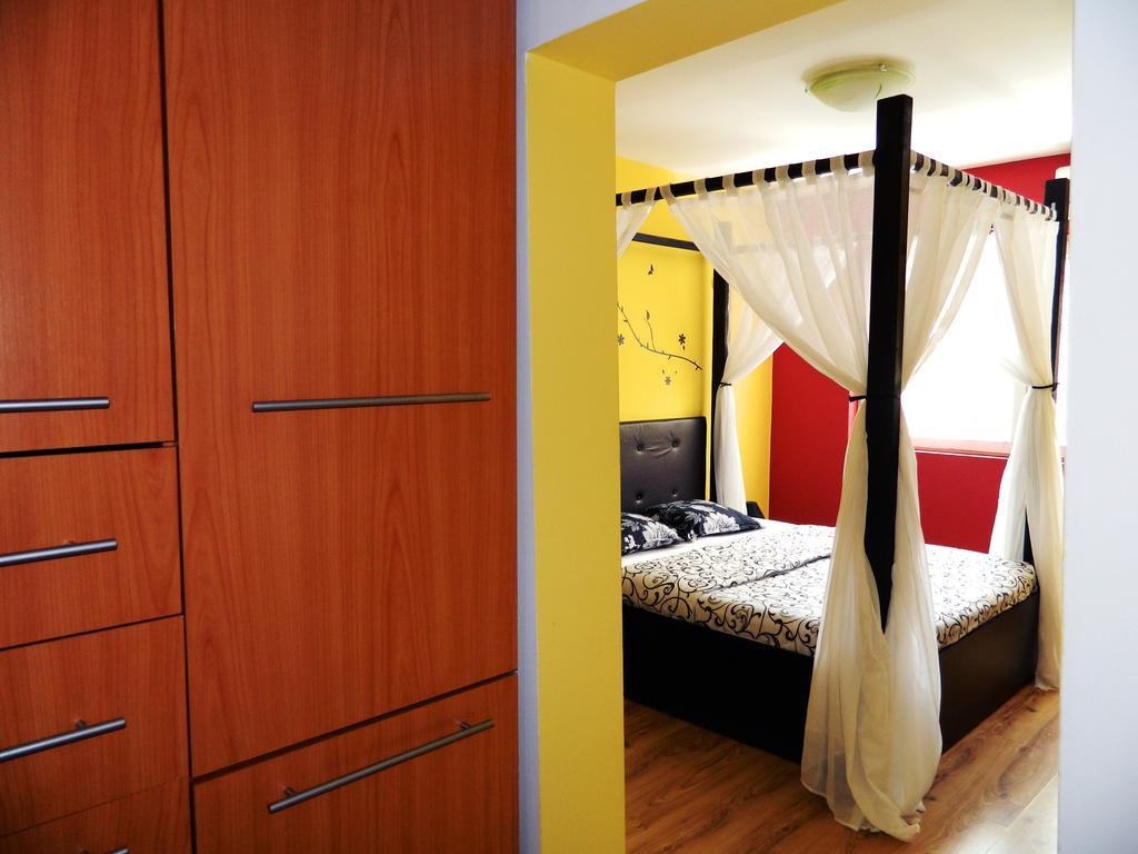 Hostel Kalonis Skopje Ruang foto
