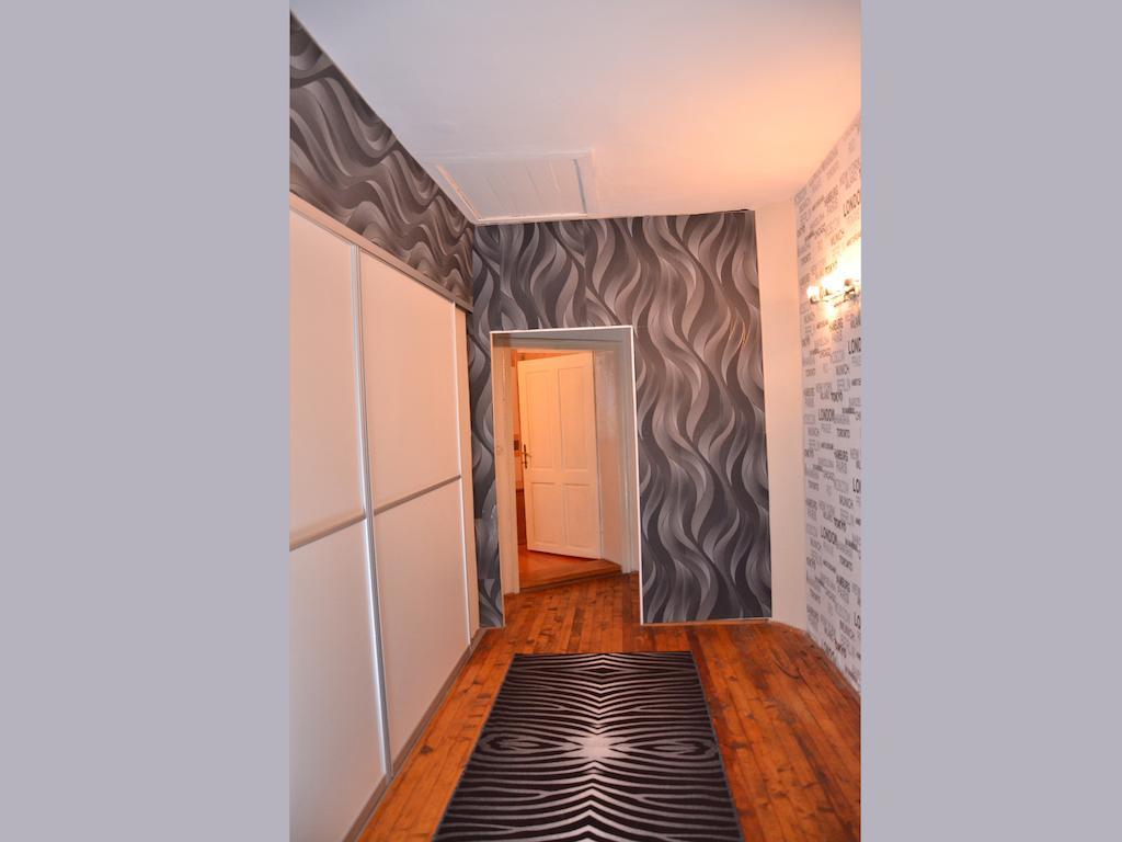 Hostel Kalonis Skopje Bagian luar foto