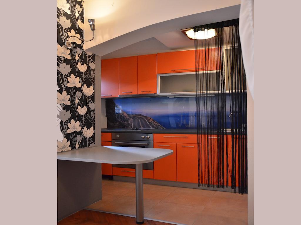 Hostel Kalonis Skopje Bagian luar foto